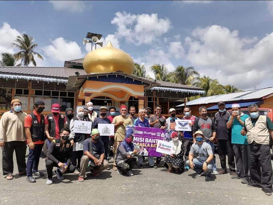 10 Agensi Dan NGO PAS Selangor Salurkan Bantuan Mangsa Tragedi Putra Heights 10 Agensi Dan NGO PAS Selangor Salurkan Bantuan Mangsa Tragedi Putra Heights