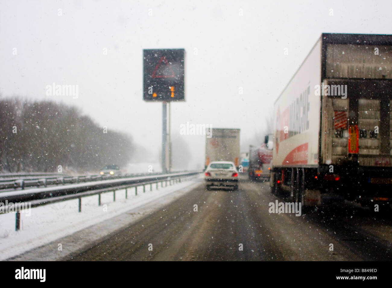 10km Wrong-Way Drive: British Driver's French Motorway Incident 10km Wrong-Way Drive: British Driver's French Motorway Incident