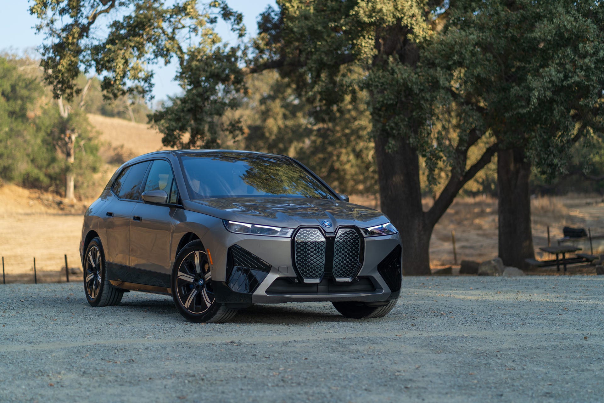 2026 BMW IX: Evaluating Its Potential As A Best-Case Electric Vehicle 2026 BMW IX: Evaluating Its Potential As A Best-Case Electric Vehicle