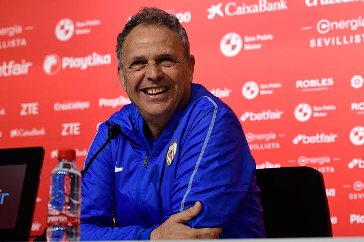 25 Años De Caparrós En El Sevilla FC: Repaso A Sus Presentaciones 25 Años De Caparrós En El Sevilla FC: Repaso A Sus Presentaciones