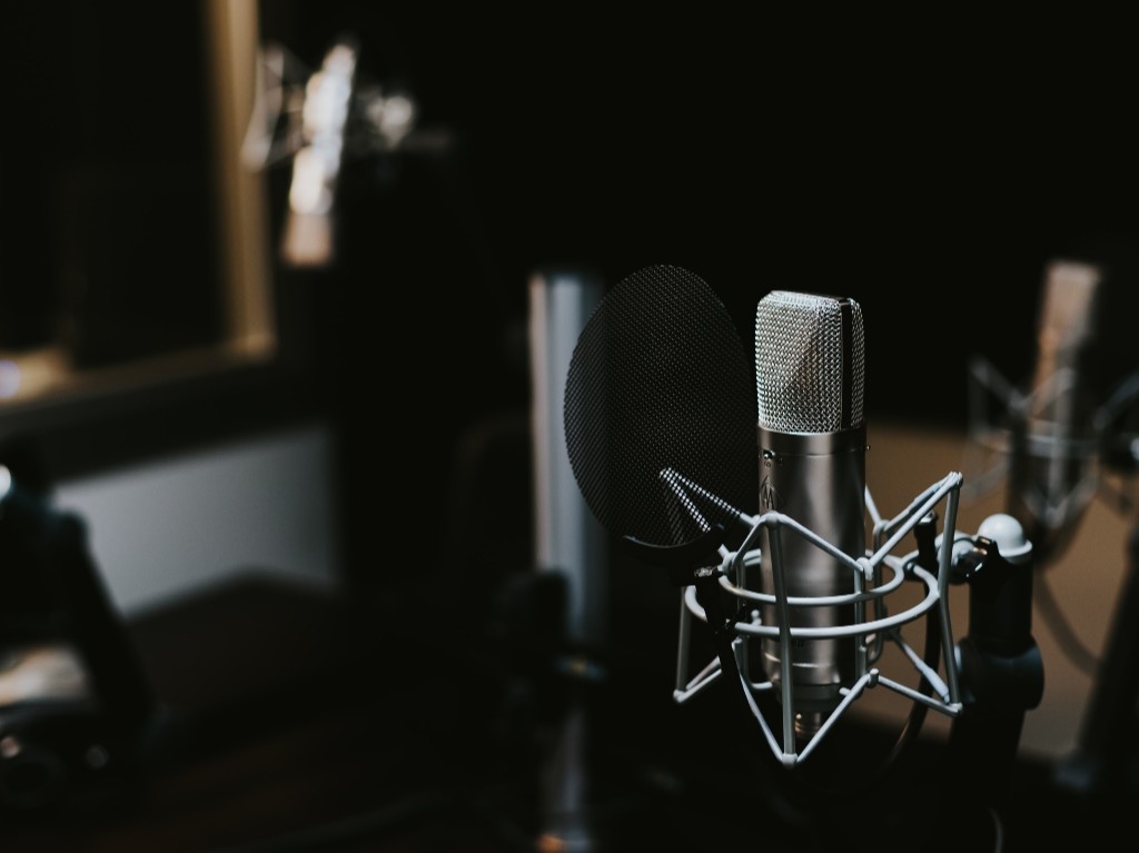 5 Podcasts Imprescindibles Para Amantes Del Misterio, Suspenso Y Terror 5 Podcasts Imprescindibles Para Amantes Del Misterio, Suspenso Y Terror
