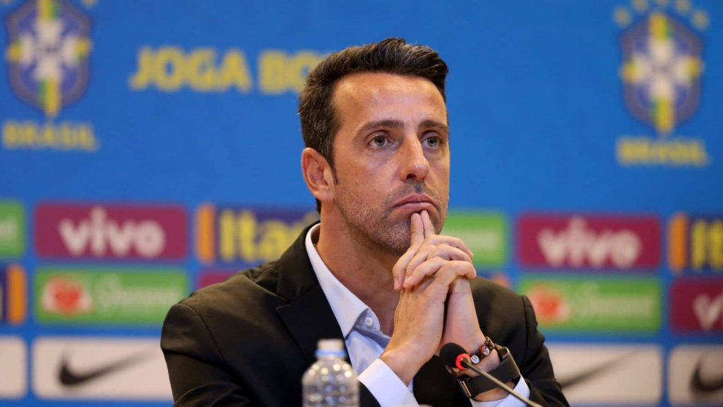 £62.5m Transfer Battle: Man Utd Makes Contact For Arsenal And Chelsea Target £62.5m Transfer Battle: Man Utd Makes Contact For Arsenal And Chelsea Target