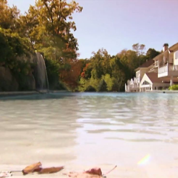 A Deep Dive Into The World Of MTV Cribs' Mansions A Deep Dive Into The World Of MTV Cribs' Mansions