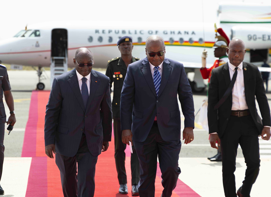 Abidjan Accueille Le Président Mahama : Une Visite Pour Consolider La Diplomatie Bilatérale