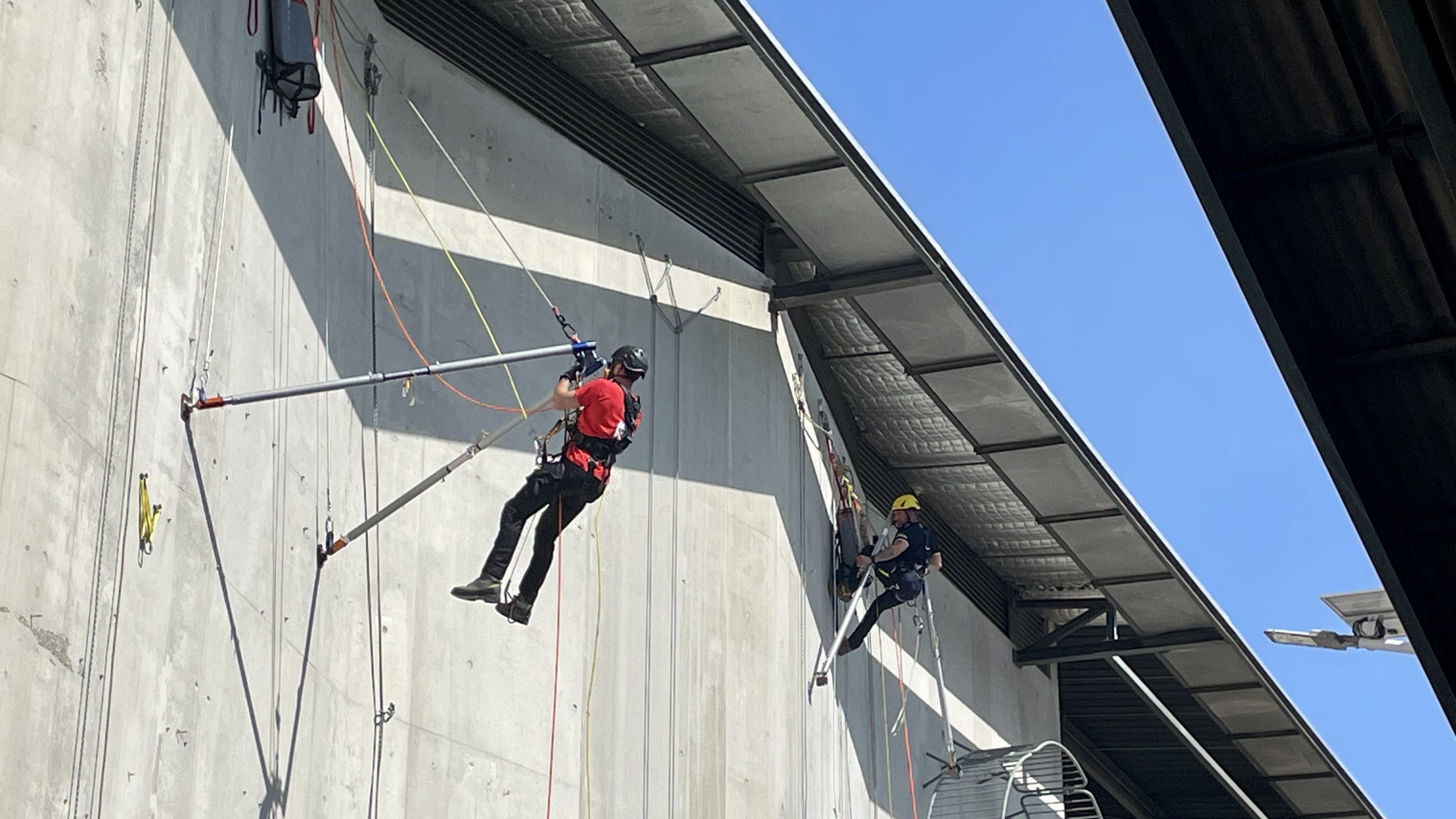Activité Des Cordistes À Nantes : Impact De La Construction De Tours Activité Des Cordistes À Nantes : Impact De La Construction De Tours