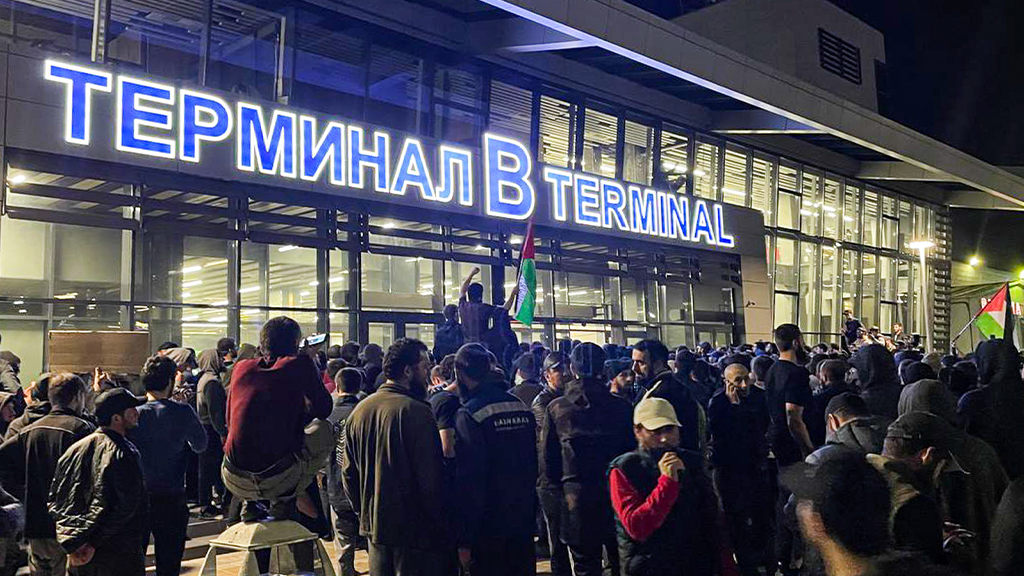 Аэропорт Перми Закрыт Из-за Снегопада: Что Нужно Знать Пассажирам Аэропорт Перми Закрыт Из-за Снегопада: Что Нужно Знать Пассажирам