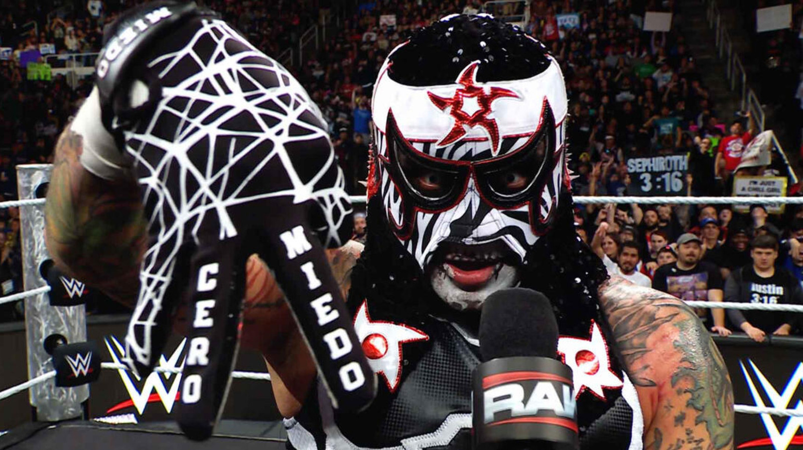 AEW Star Rey Fenix Joins WWE: SmackDown Debut & Ring Name Unveiling AEW Star Rey Fenix Joins WWE: SmackDown Debut & Ring Name Unveiling
