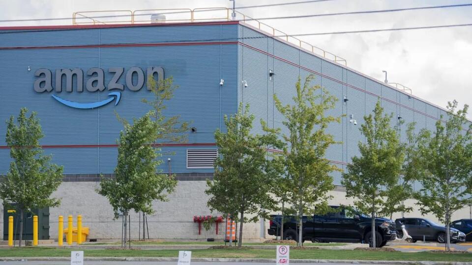 Amazon Faces Union Challenge Over Quebec Warehouse Closures Amazon Faces Union Challenge Over Quebec Warehouse Closures