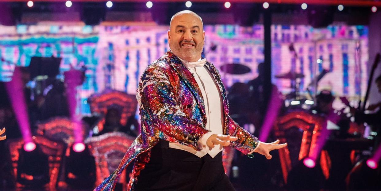 Amy Walsh Defends Wynne Evans Following Strictly Comment Amy Walsh Defends Wynne Evans Following Strictly Comment