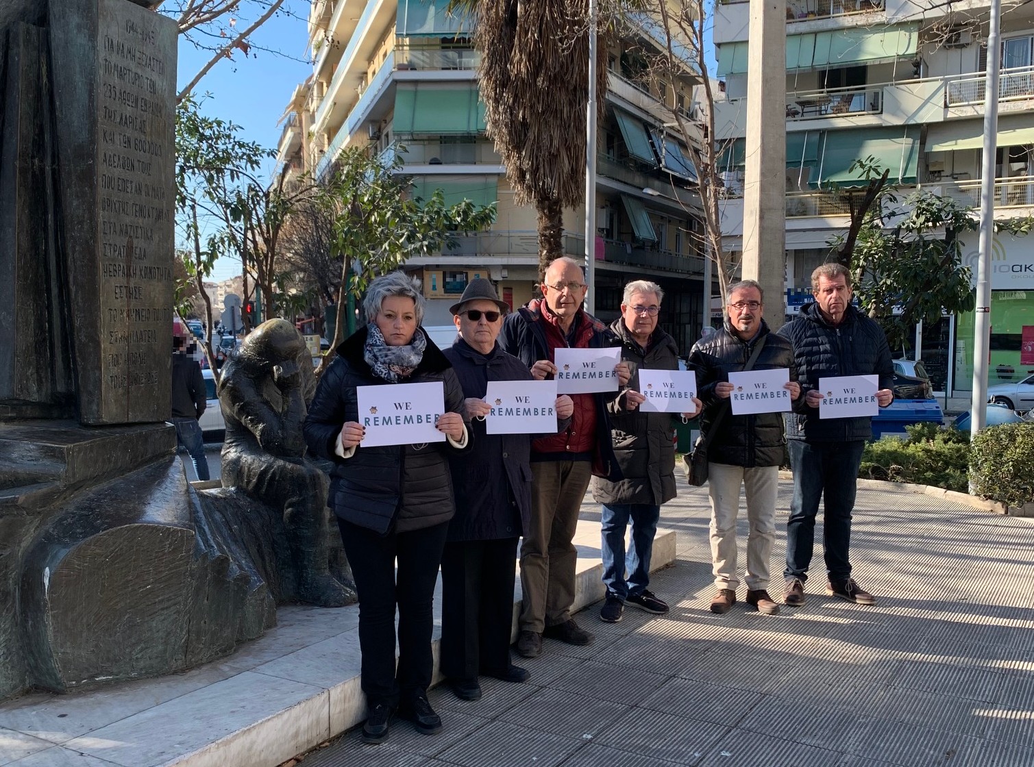 Ανάλυση Της Θέσης Του Λ. Τζούμη Για Το Κυπριακό: Κατευνασμός Αντί Αφαίρεσης Σημαίας Ανάλυση Της Θέσης Του Λ. Τζούμη Για Το Κυπριακό: Κατευνασμός Αντί Αφαίρεσης Σημαίας