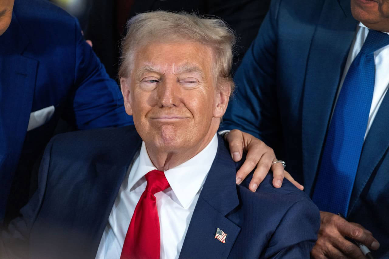 Analyzing The Effects Of Trump's Tariffs On US Consumers And Businesses Analyzing The Effects Of Trump's Tariffs On US Consumers And Businesses