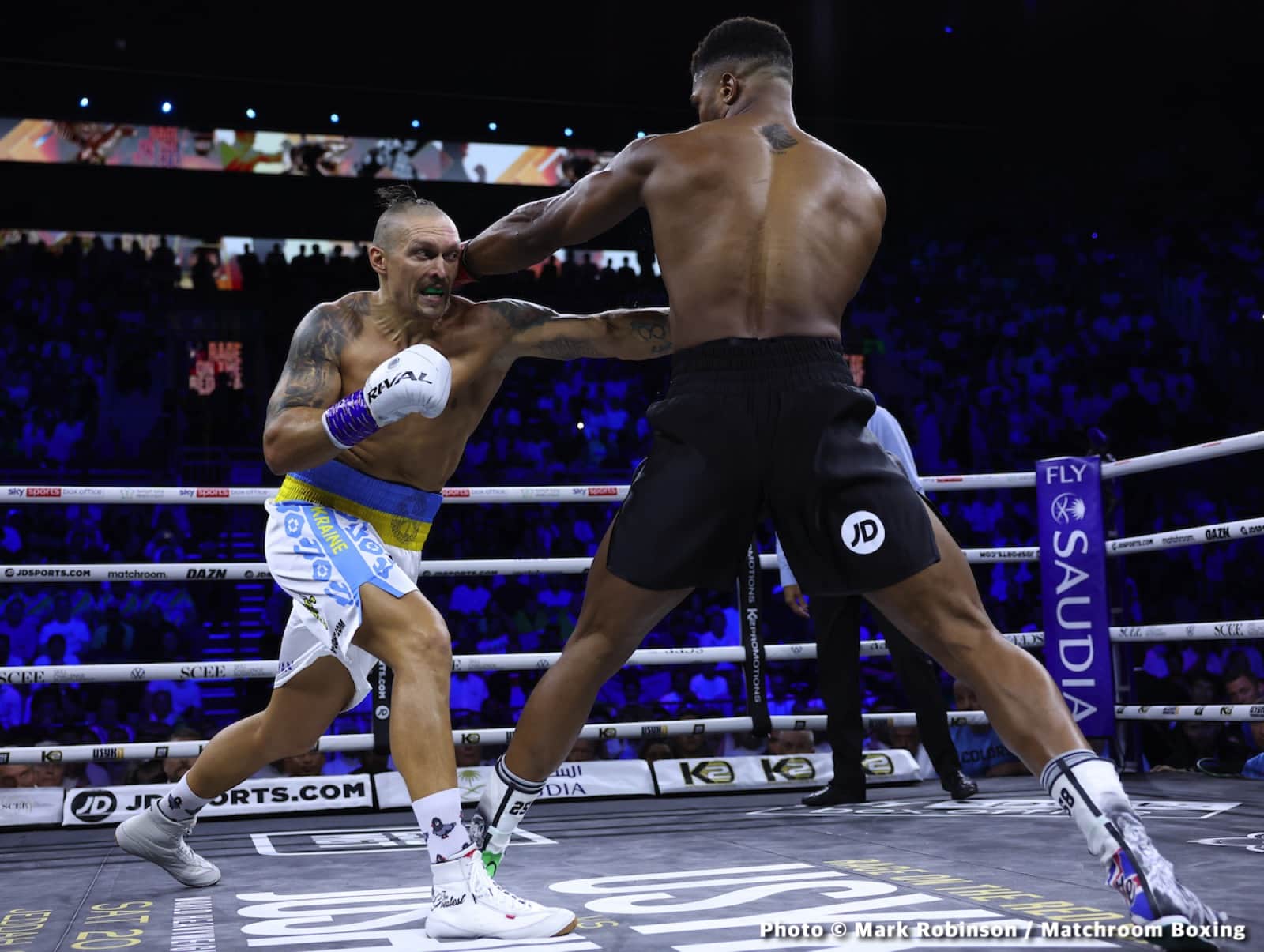 Analyzing The WBO's Decision: Usyk Vs Dubois & Parker's Claim Analyzing The WBO's Decision: Usyk Vs Dubois & Parker's Claim