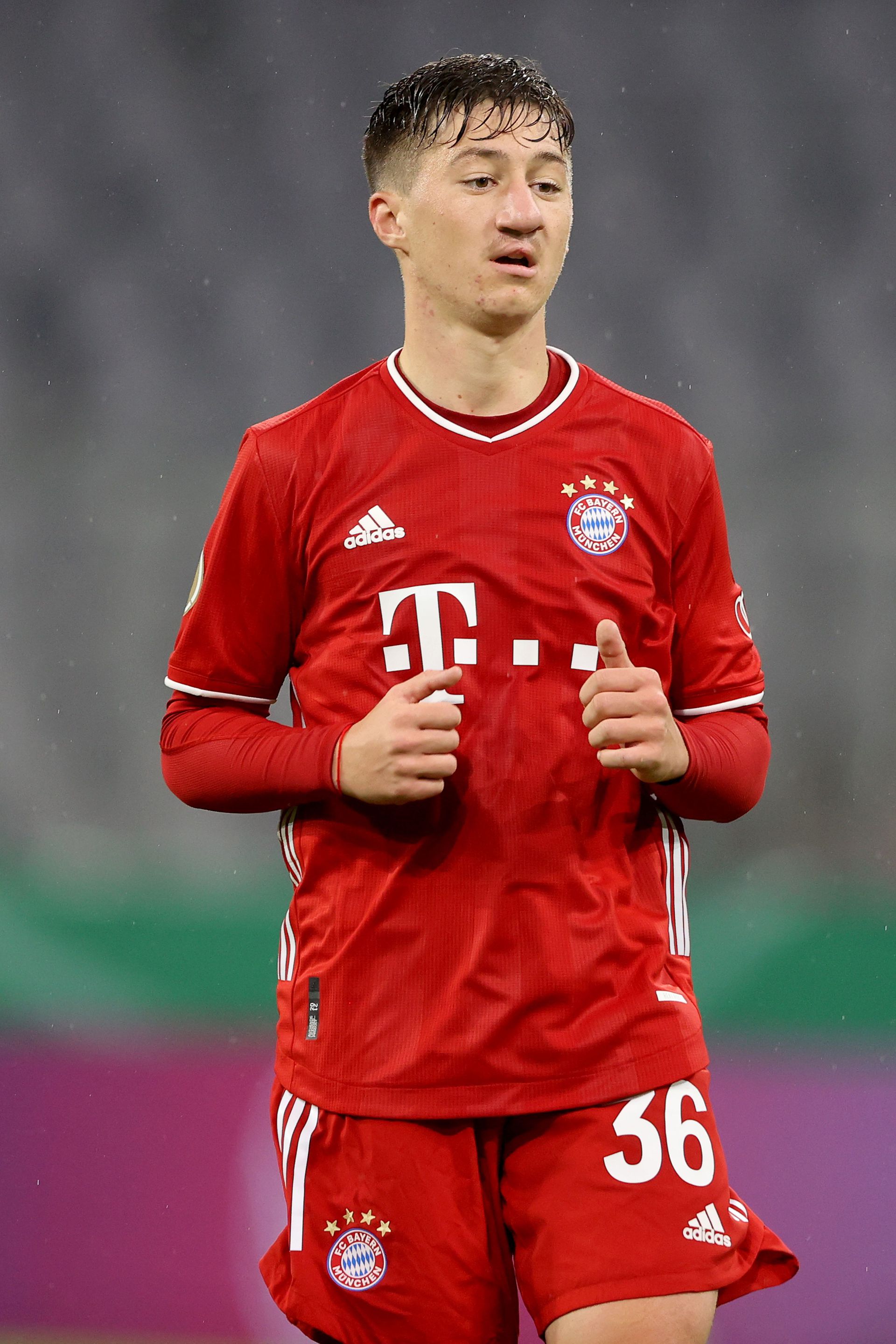 Angelo Stiller Transfer Saga: Arsenal's Strong Position Angelo Stiller Transfer Saga: Arsenal's Strong Position