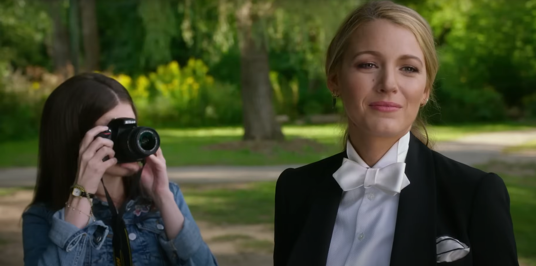 Another Simple Favor Director Addresses Blake Lively And Anna Kendrick Feud Rumors Another Simple Favor Director Addresses Blake Lively And Anna Kendrick Feud Rumors
