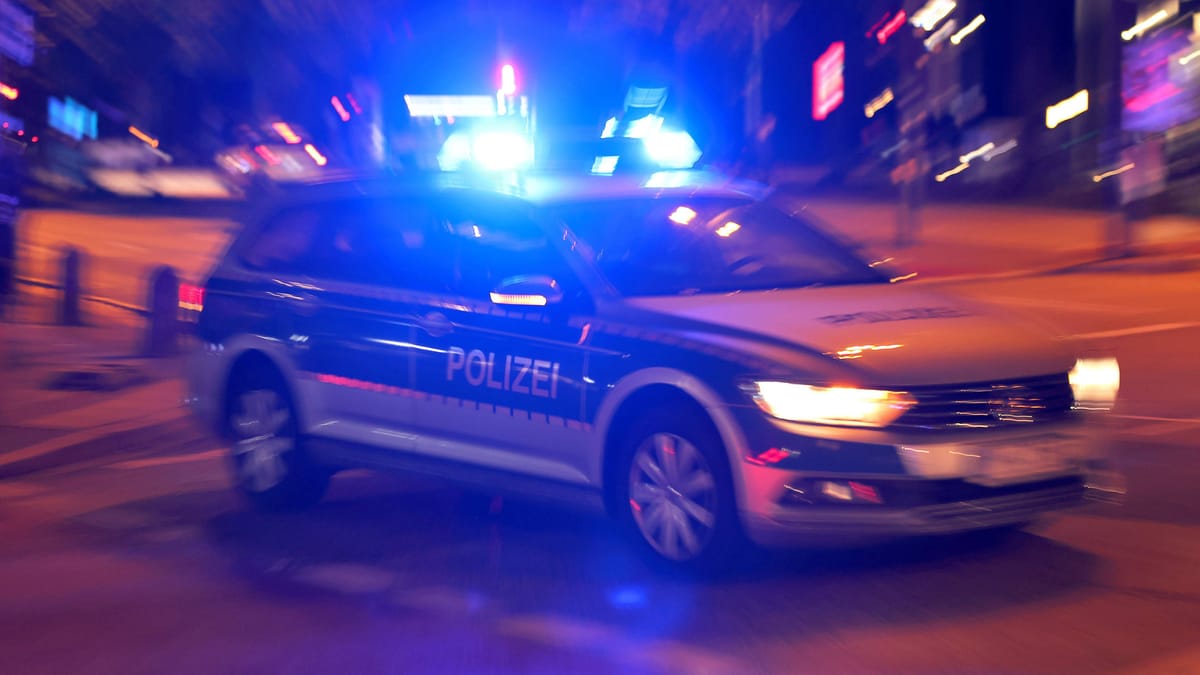 Antisemitischer Angriff Auf Kind In Berlin: „Heil Hitler“-Rufe Und Beleidigungen Antisemitischer Angriff Auf Kind In Berlin: „Heil Hitler“-Rufe Und Beleidigungen