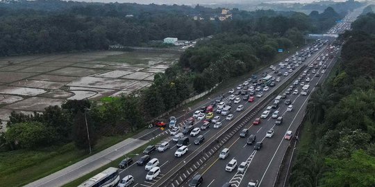 Antisipasi Kemacetan: Arus Balik Mudik Menuju Bali Diprediksi 5-6 April 2025 Antisipasi Kemacetan: Arus Balik Mudik Menuju Bali Diprediksi 5-6 April 2025