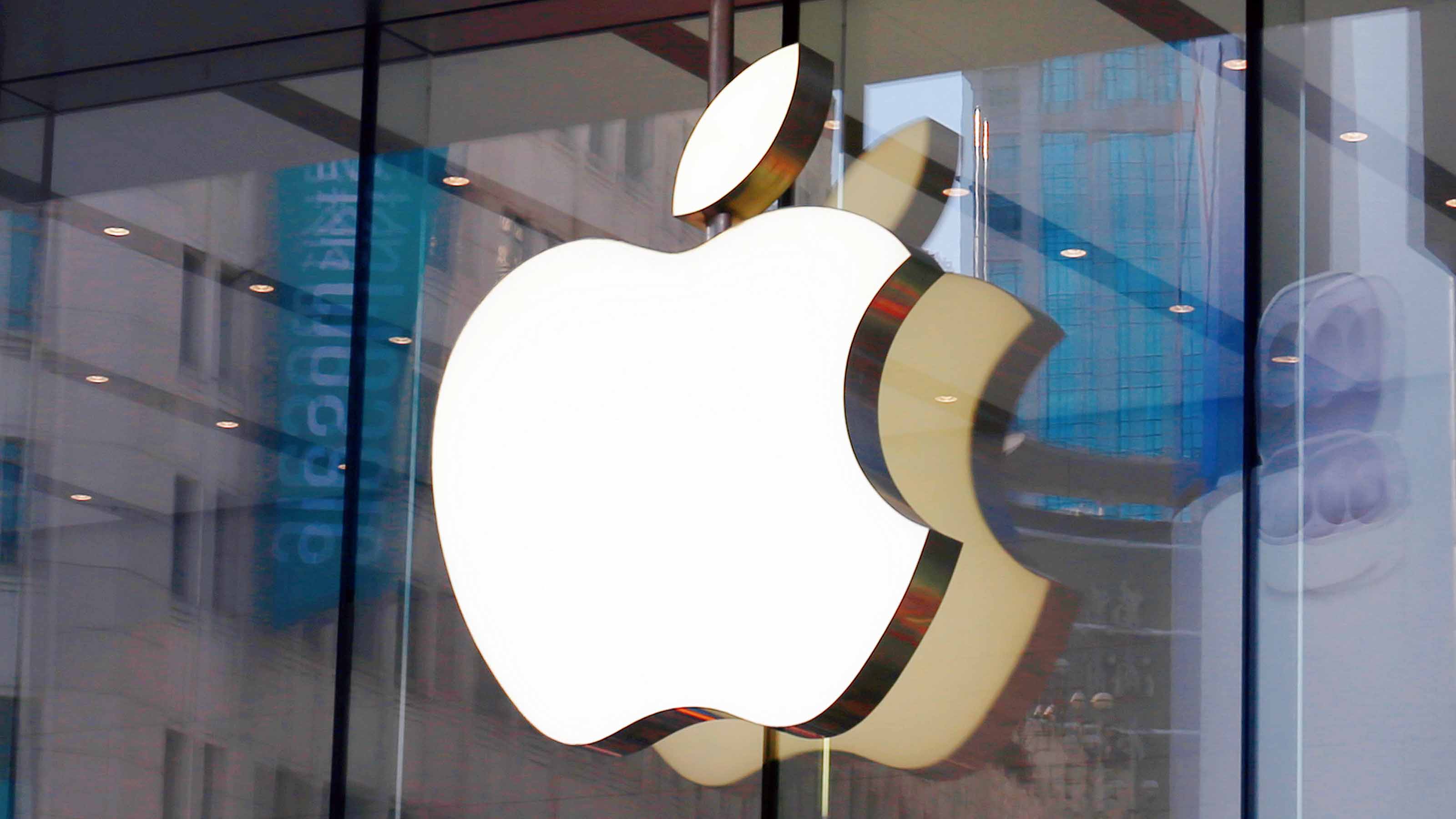 Apple To $254? A Wall Street Analyst's Perspective And Investment Implications Apple To $254? A Wall Street Analyst's Perspective And Investment Implications