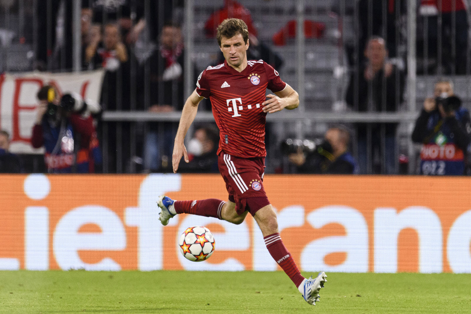 Après 25 Ans Au Bayern, Thomas Müller Tire Sa Révérence Après 25 Ans Au Bayern, Thomas Müller Tire Sa Révérence