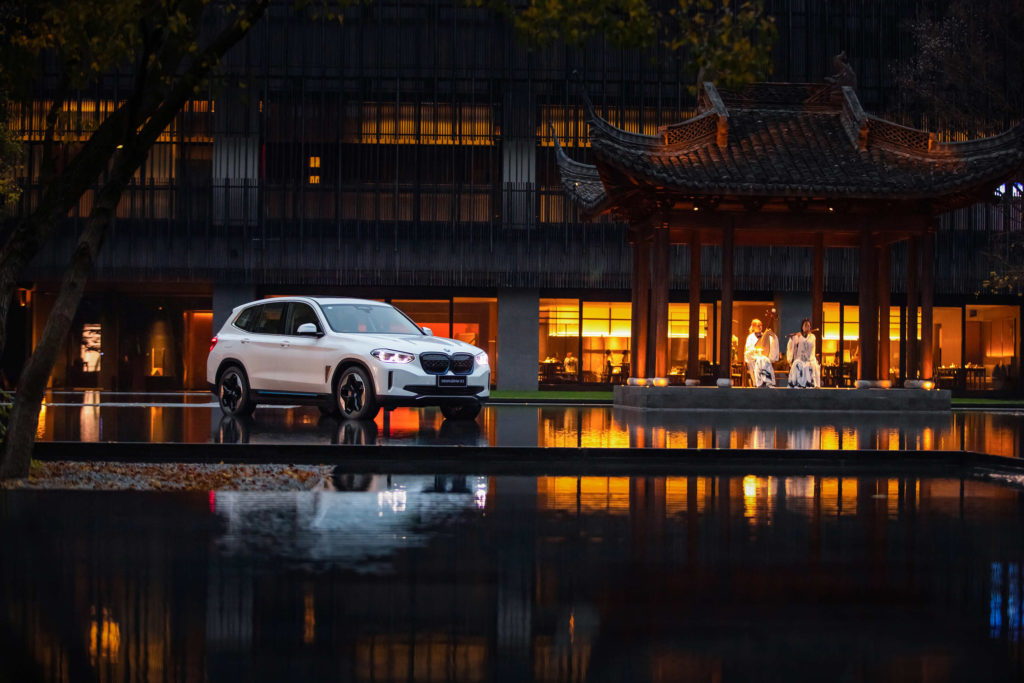 Are BMW And Porsche Losing Ground In China? A Detailed Examination Are BMW And Porsche Losing Ground In China? A Detailed Examination