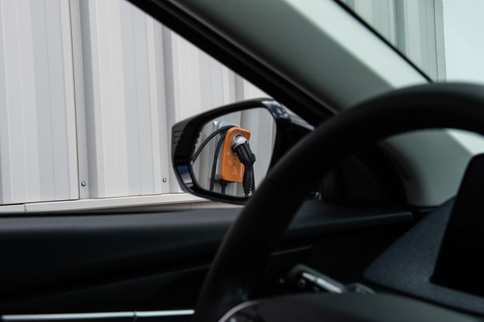 Auto Dealers Push Back Against Mandatory EV Sales Targets Auto Dealers Push Back Against Mandatory EV Sales Targets