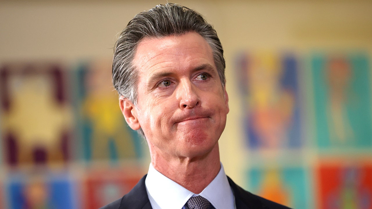 Barstool's Portnoy Attacks California Governor Newsom Barstool's Portnoy Attacks California Governor Newsom
