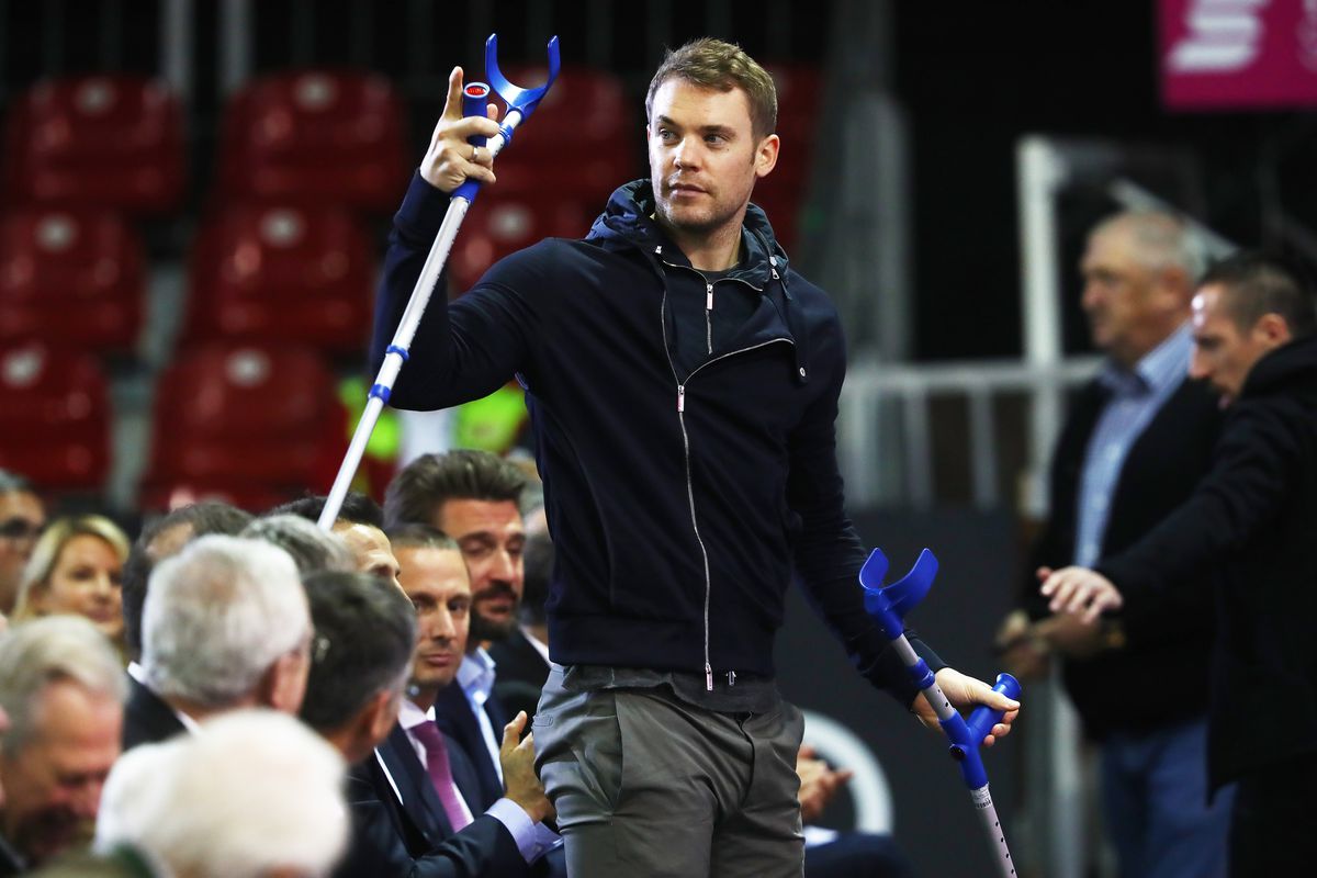 Bayern Faces Goalkeeping Crisis After Neuer's Injury Setback Bayern Faces Goalkeeping Crisis After Neuer's Injury Setback