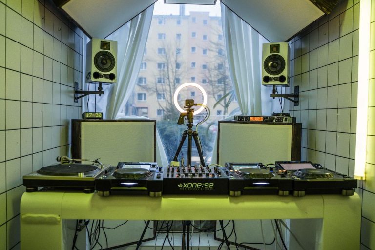 Berlin U-Bahn Stations To Host Techno DJ Sets? Berlin U-Bahn Stations To Host Techno DJ Sets?