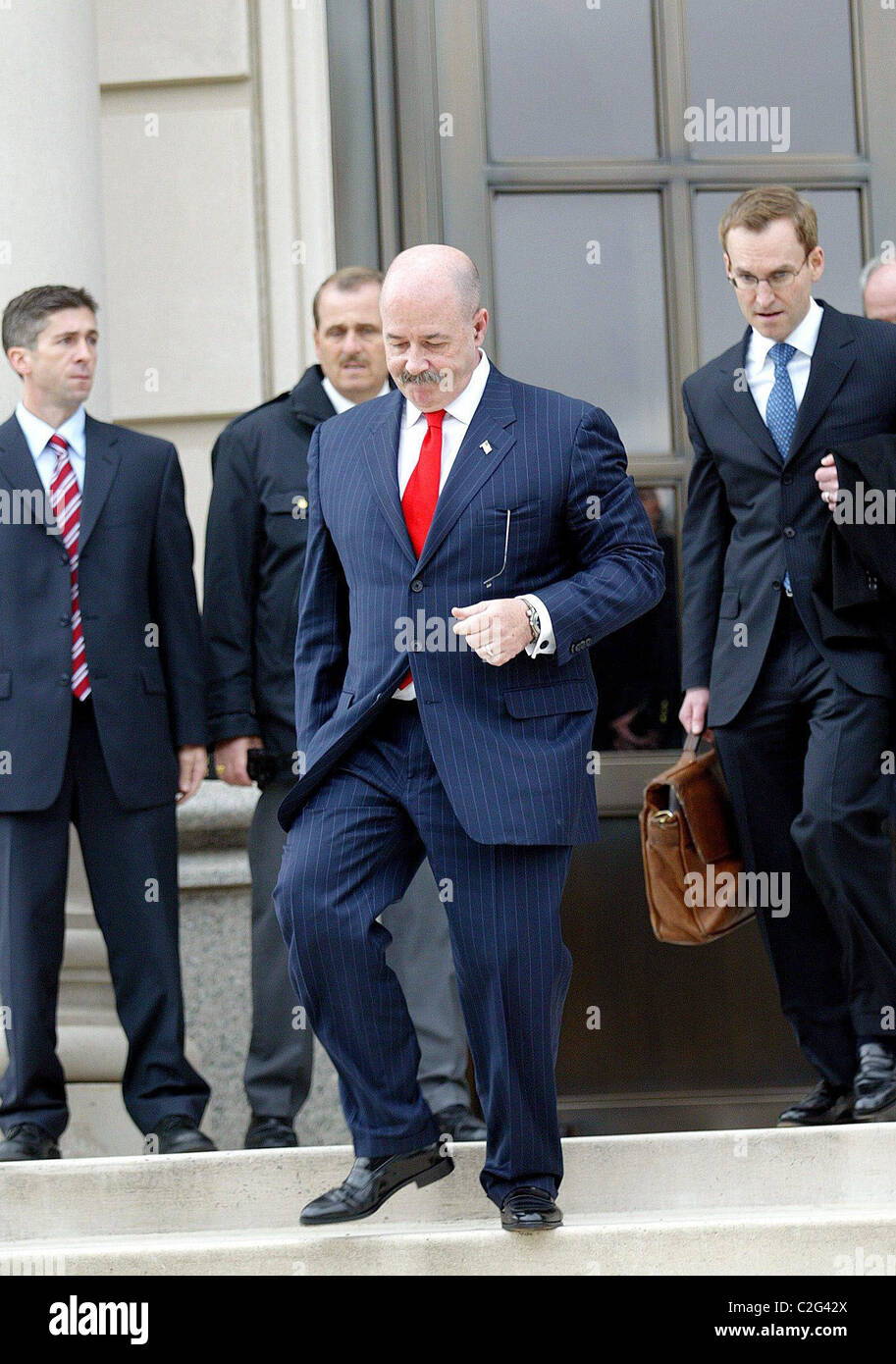 Bernard Kerik: Former NYC Police Commissioner Dies At 69 Bernard Kerik: Former NYC Police Commissioner Dies At 69