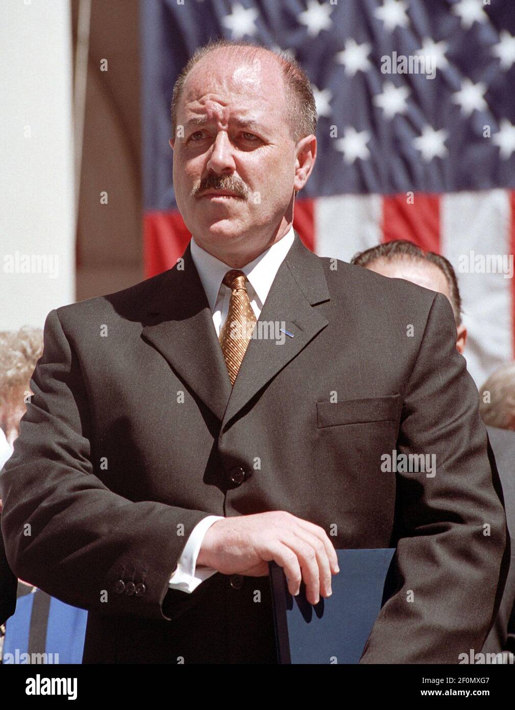 Bernard Kerik: Former NYPD Commissioner Dies At 69 Bernard Kerik: Former NYPD Commissioner Dies At 69