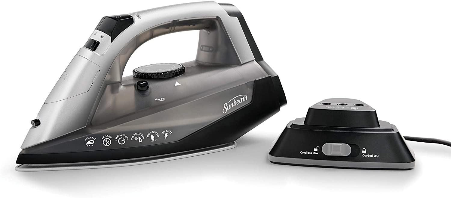 BLACK+DECKER Steam Iron Reviews: Finding The Perfect Model For You BLACK+DECKER Steam Iron Reviews: Finding The Perfect Model For You