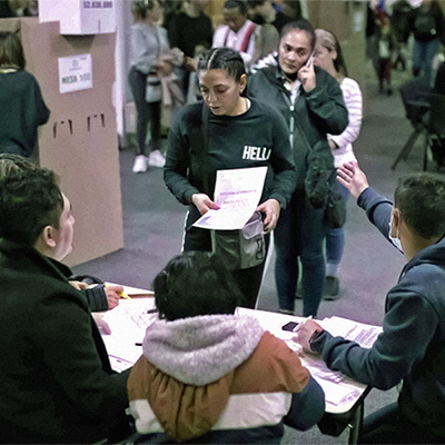 Blindaje Policial En Las Instalaciones Del Consejo Nacional Electoral (CNE) Blindaje Policial En Las Instalaciones Del Consejo Nacional Electoral (CNE)