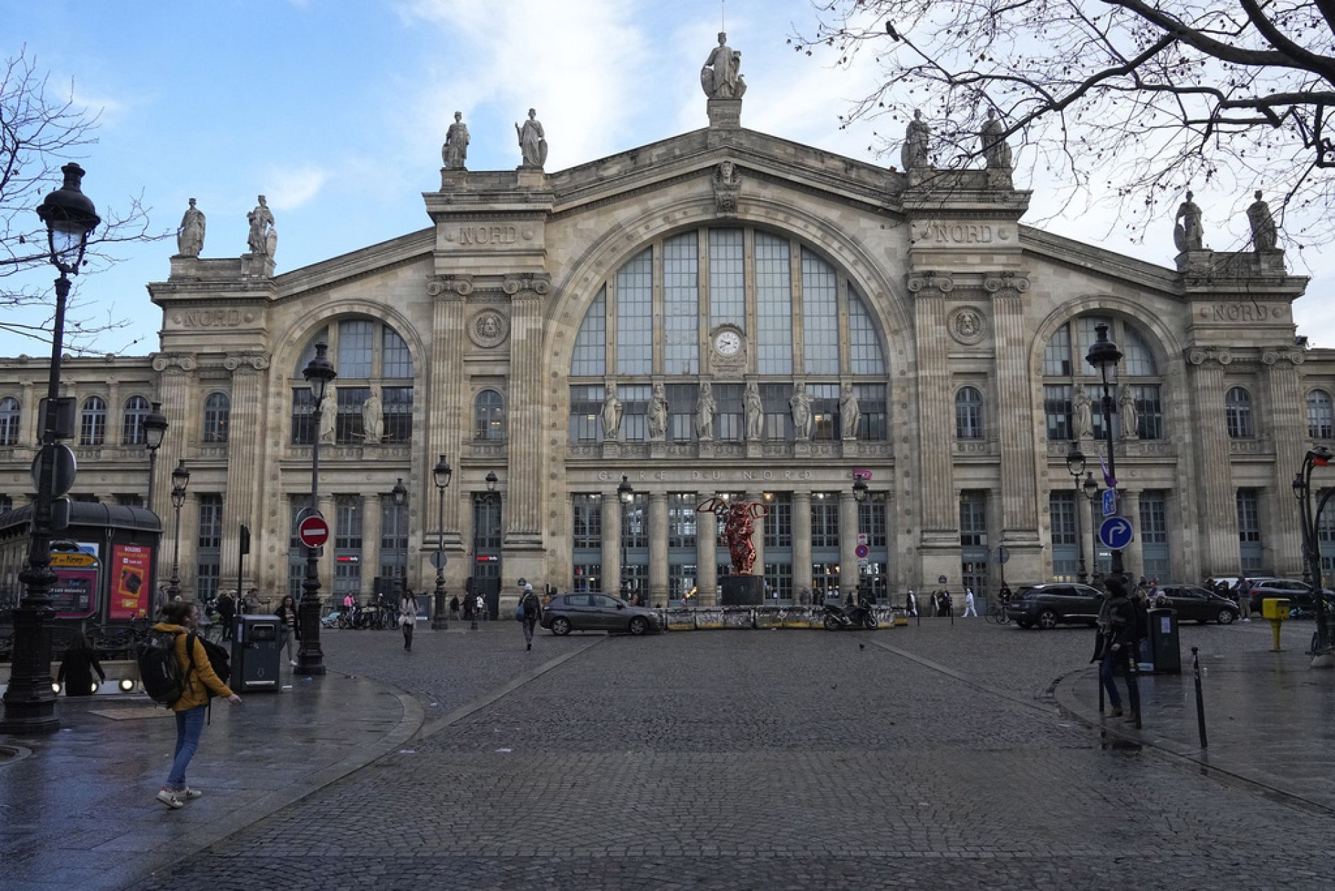 Bombe WWII À Gare Du Nord: Conséquences Sur Le Trafic Ferroviaire Bombe WWII À Gare Du Nord: Conséquences Sur Le Trafic Ferroviaire
