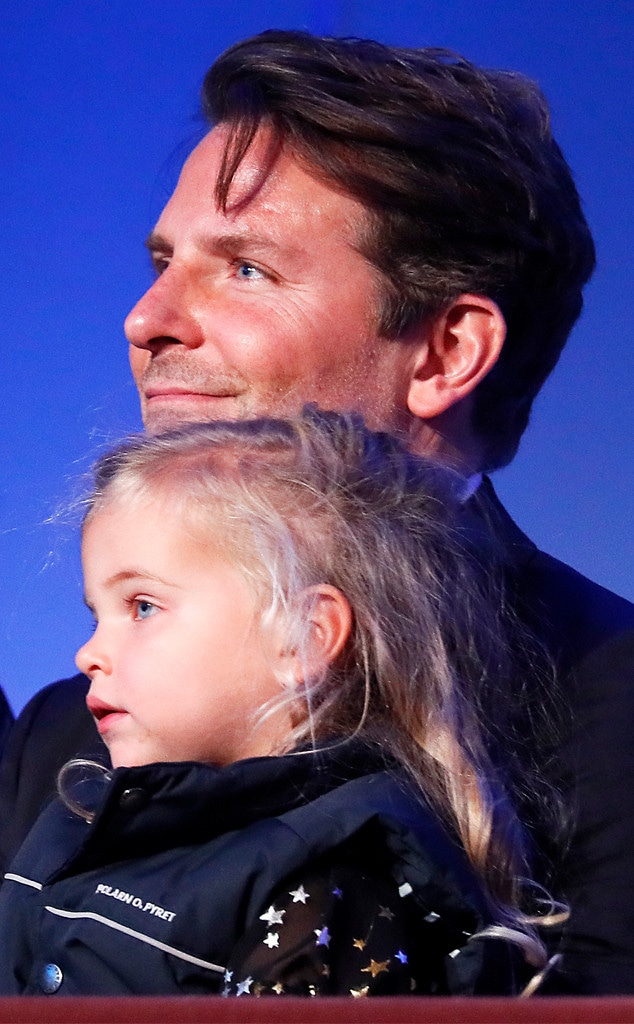 Bradley Cooper's Daughter Lea In Adorable Green Jacket At Super Bowl LIX Bradley Cooper's Daughter Lea In Adorable Green Jacket At Super Bowl LIX