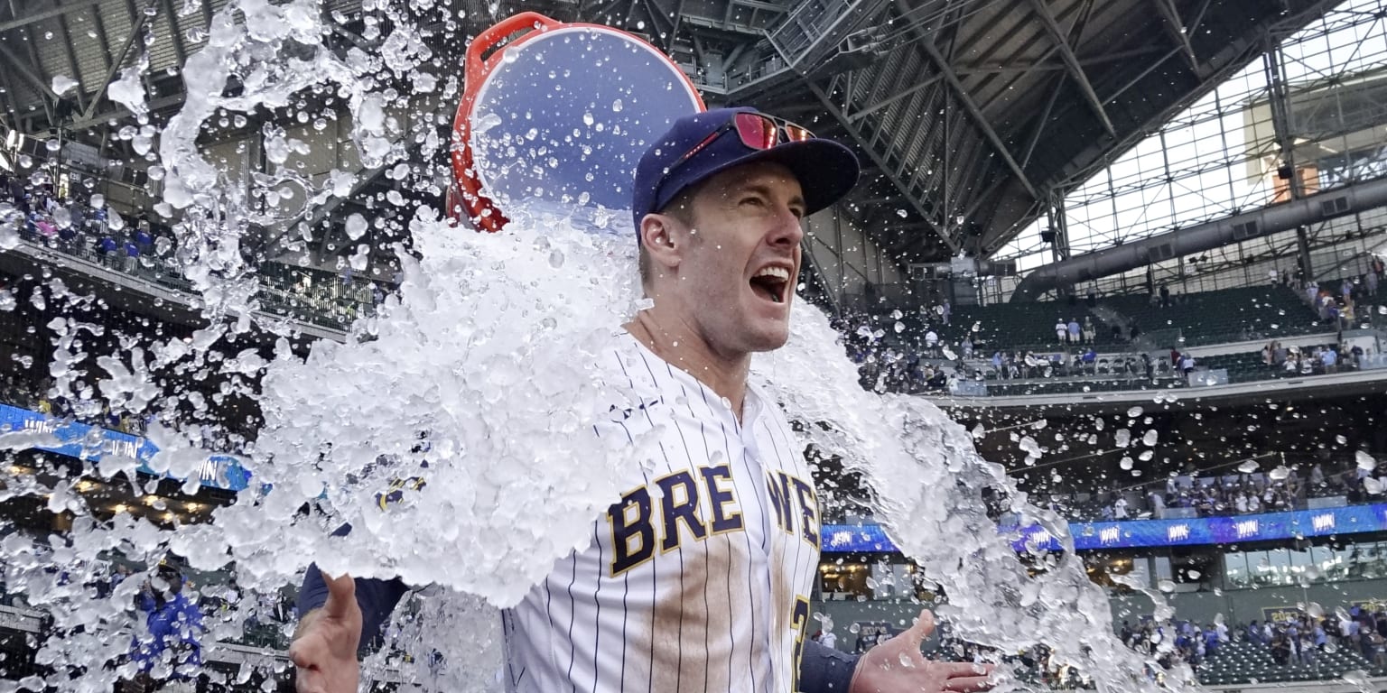 Brewers' Record-Setting Nine Stolen Bases Lead To Dominant Victory Against A's Brewers' Record-Setting Nine Stolen Bases Lead To Dominant Victory Against A's