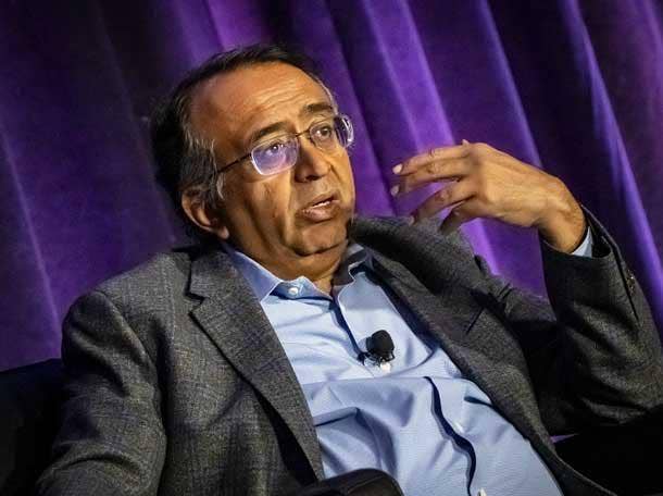 Broadcom's Proposed VMware Price Hike: A 1050% Increase For AT&T Broadcom's Proposed VMware Price Hike: A 1050% Increase For AT&T