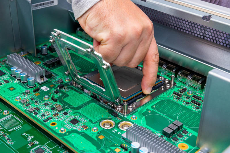 Broadcom's VMware Acquisition: AT&T Exposes A Potential 1,050% Cost Surge Broadcom's VMware Acquisition: AT&T Exposes A Potential 1,050% Cost Surge