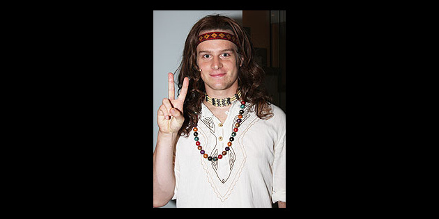 Broadway Buzz: Jonathan Groff's Immersive Broadway Buzz: Jonathan Groff's Immersive