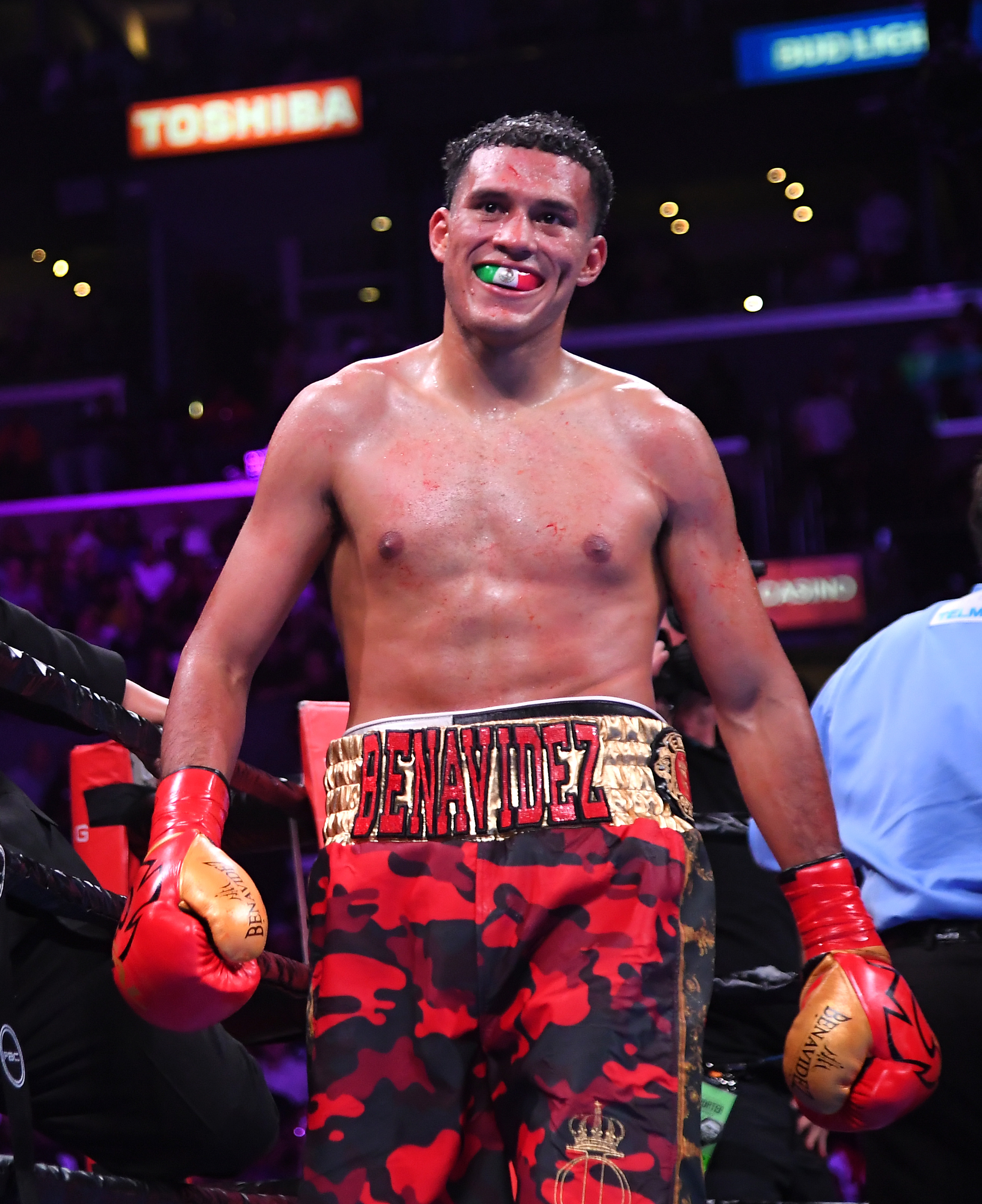 Canelo Alvarez Criticizes David Benavidez: What Sparked His Ire? Canelo Alvarez Criticizes David Benavidez: What Sparked His Ire?