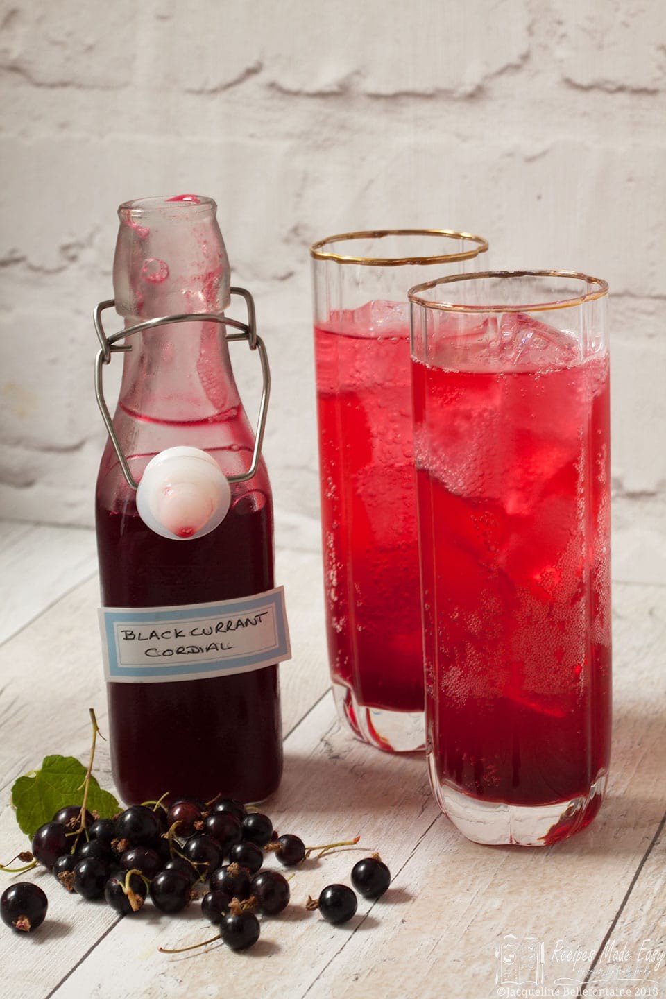 Cassis Blackcurrant: Uses, Benefits, And Recipes Cassis Blackcurrant: Uses, Benefits, And Recipes