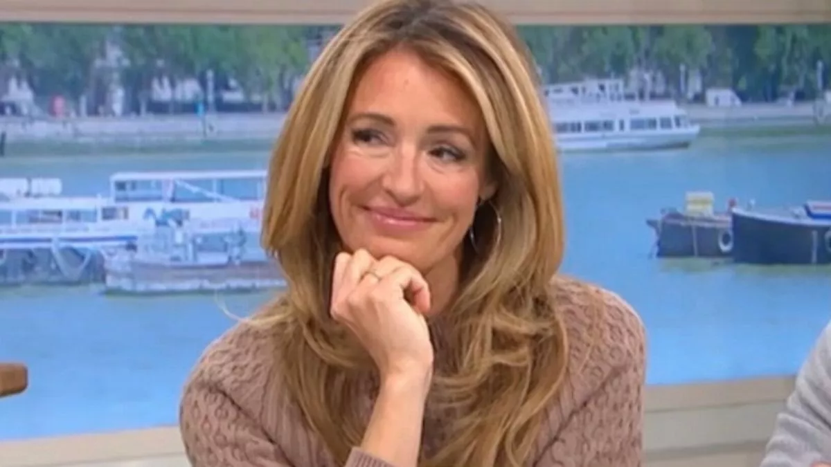 Cat Deeley's Black Swimsuit: Picture Perfect Holiday Cat Deeley's Black Swimsuit: Picture Perfect Holiday