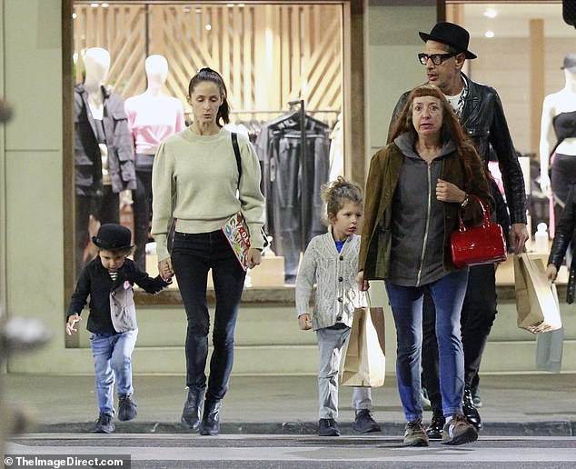 Celebrity Family: Jeff Goldblum, Emilie, And Sons At Italian Football Match Celebrity Family: Jeff Goldblum, Emilie, And Sons At Italian Football Match