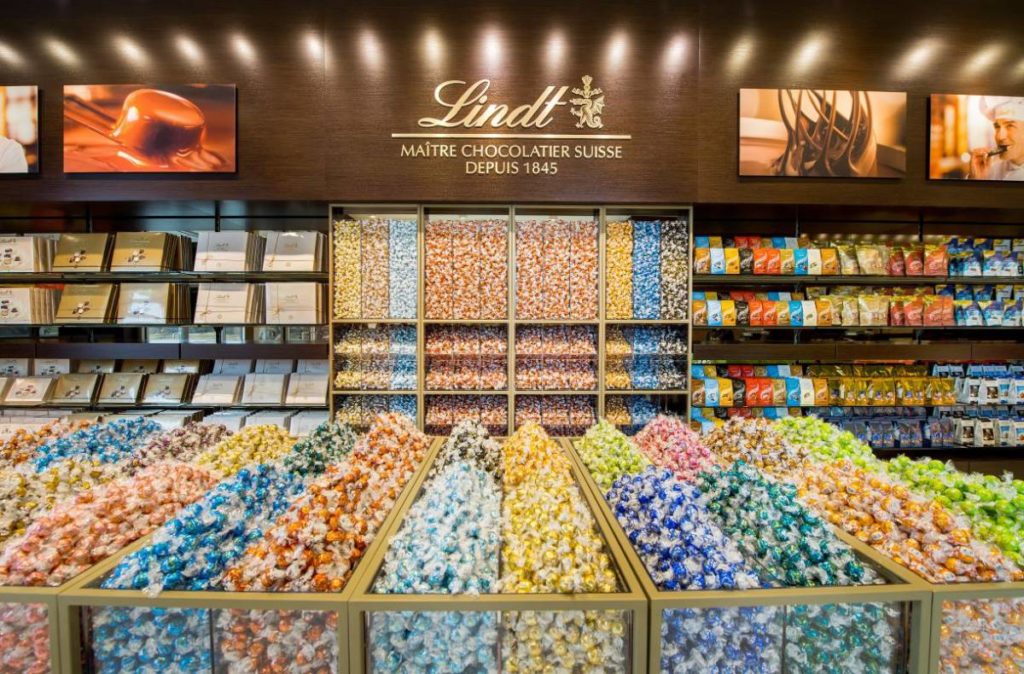Central London's Newest Chocolate Destination: Lindt Central London's Newest Chocolate Destination: Lindt
