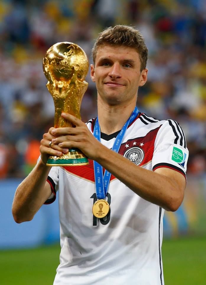 Champion Bayern: Muller's Last Home Match Ends In Victory Champion Bayern: Muller's Last Home Match Ends In Victory