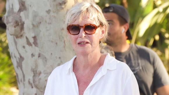 Chantal Ladesou: Où Elle Retrouve Sa Famille Chantal Ladesou: Où Elle Retrouve Sa Famille