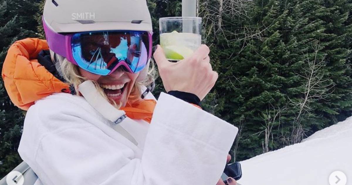 Chelsea Handler Reveals Surprise Celebrity Companion On Whistler Trip Chelsea Handler Reveals Surprise Celebrity Companion On Whistler Trip