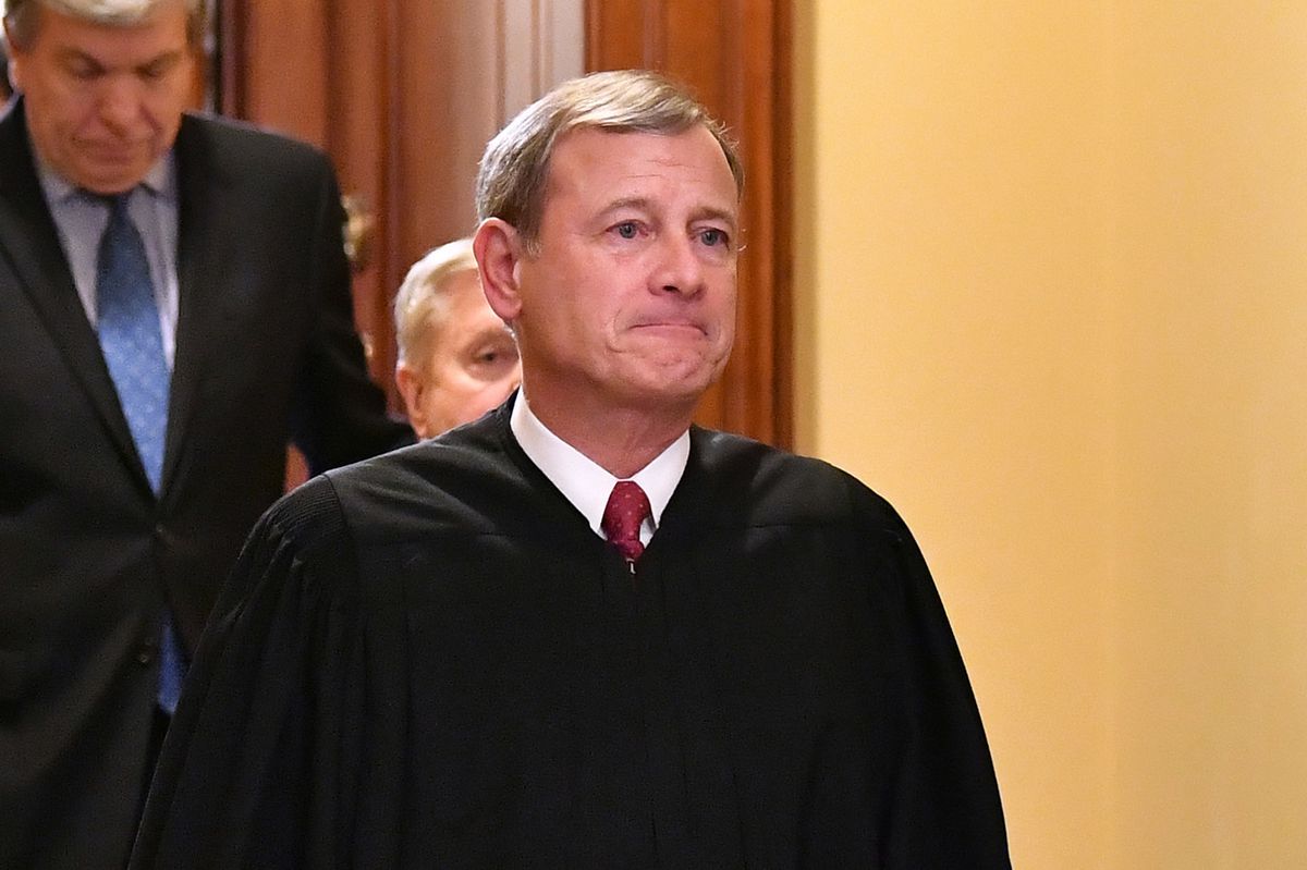 Chief Justice Roberts Shares Story Of Mistaken Identity Chief Justice Roberts Shares Story Of Mistaken Identity