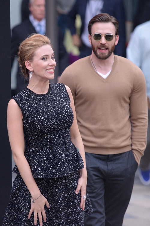 Chris Evans And Scarlett Johansson: A Celebrated Co-Star Relationship Chris Evans And Scarlett Johansson: A Celebrated Co-Star Relationship