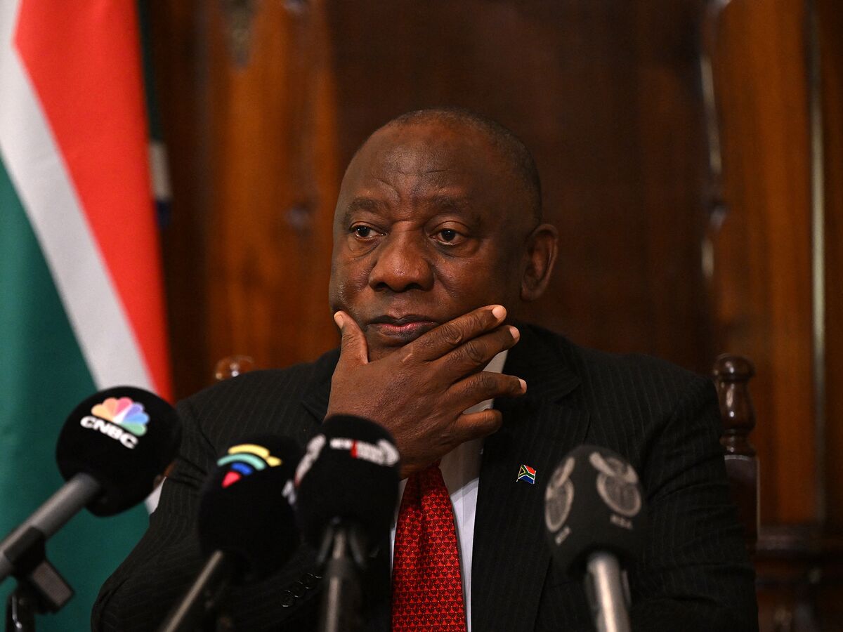 Could Cyril Have Reacted Differently? Examining Ramaphosa's White House Handling Could Cyril Have Reacted Differently? Examining Ramaphosa's White House Handling