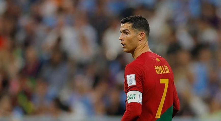 Cristiano Ronaldo'nın Fenerbahçe Teklifi: Beklenmedik Bir Gelişme Cristiano Ronaldo'nın Fenerbahçe Teklifi: Beklenmedik Bir Gelişme