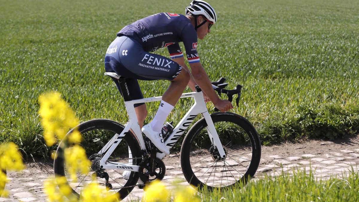 Crowd Violence: Mathieu Van Der Poel Attacked At Paris-Roubaix